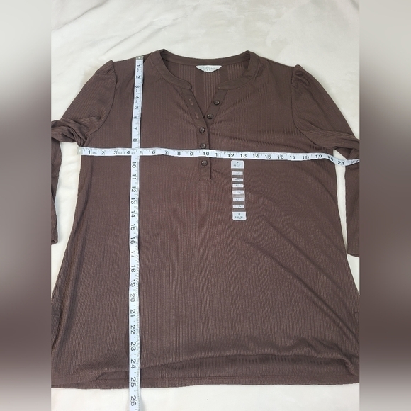 Denver Hayes 3/4 Sleeve Henley Shirt. Brown Size Large. - Picture 6 of 9